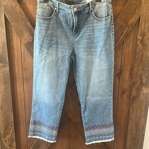 Chico's So Slimming Girlfriend Slim Leg Crop